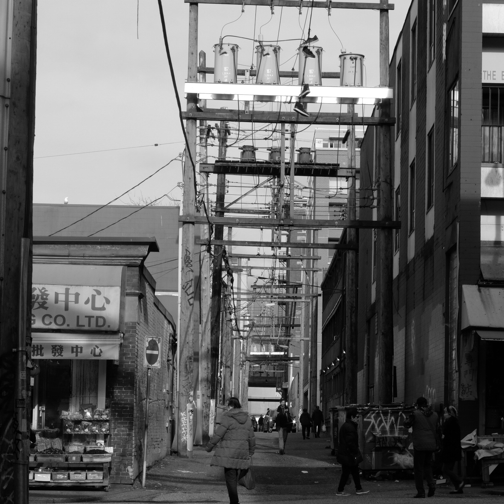 The Alley Block Top-AS main image 1